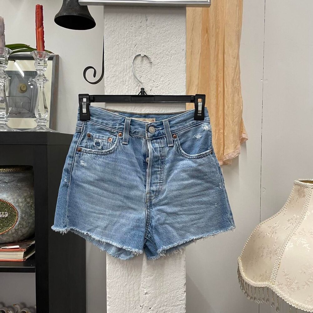Levi-s Women's Blue Shorts - Picture 1 of 4